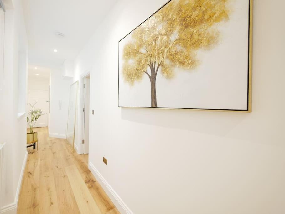 Newly Refurbished 2 Bed Apartment In Paddington ロンドン エクステリア 写真